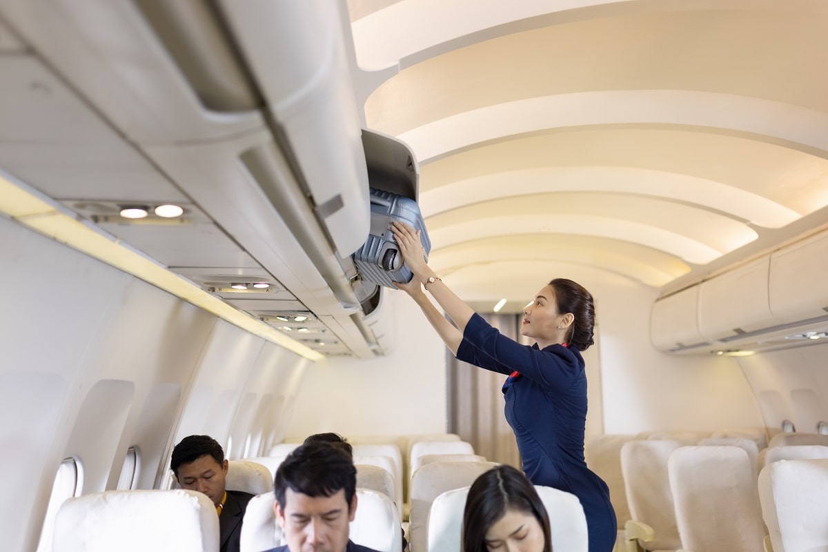 Air Hostess Or Cabin Crew: Course, Qualifications, Age Limit, Jobs, Institutes, Admission  