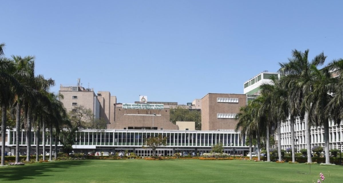 MBBS Admissions 2026: See the expected NEET Cut-offs for Top Government Medical Colleges