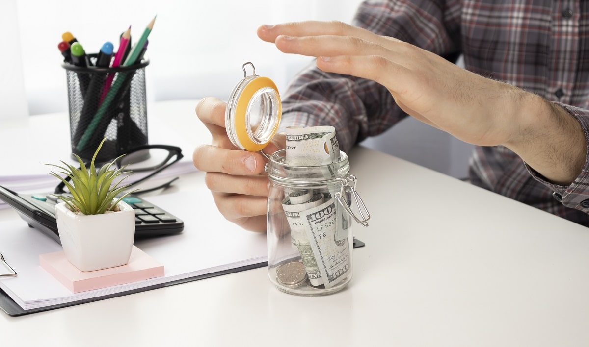 Living Expenses in Dubai for Indian Students 2025